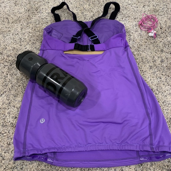 Lululemon purple tank size 4 - Picture 2 of 3